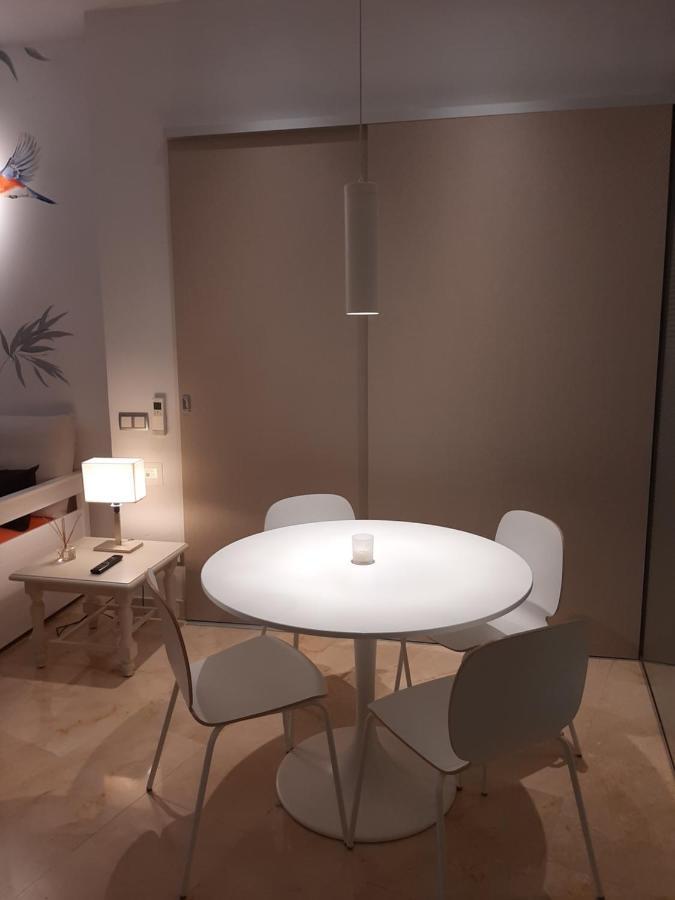 Estudio Con Parking Privado Apartment Madrid Exterior photo